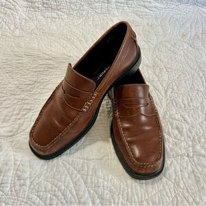 Men’s Rockport Leather Penny Loafer, Cognac, size 9M